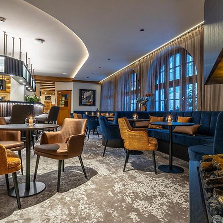 Central Apartments Davos Bagian luar foto