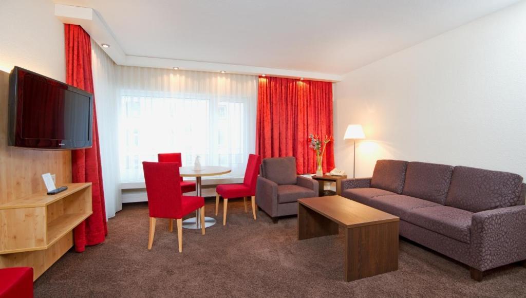 Central Apartments Davos Bagian luar foto