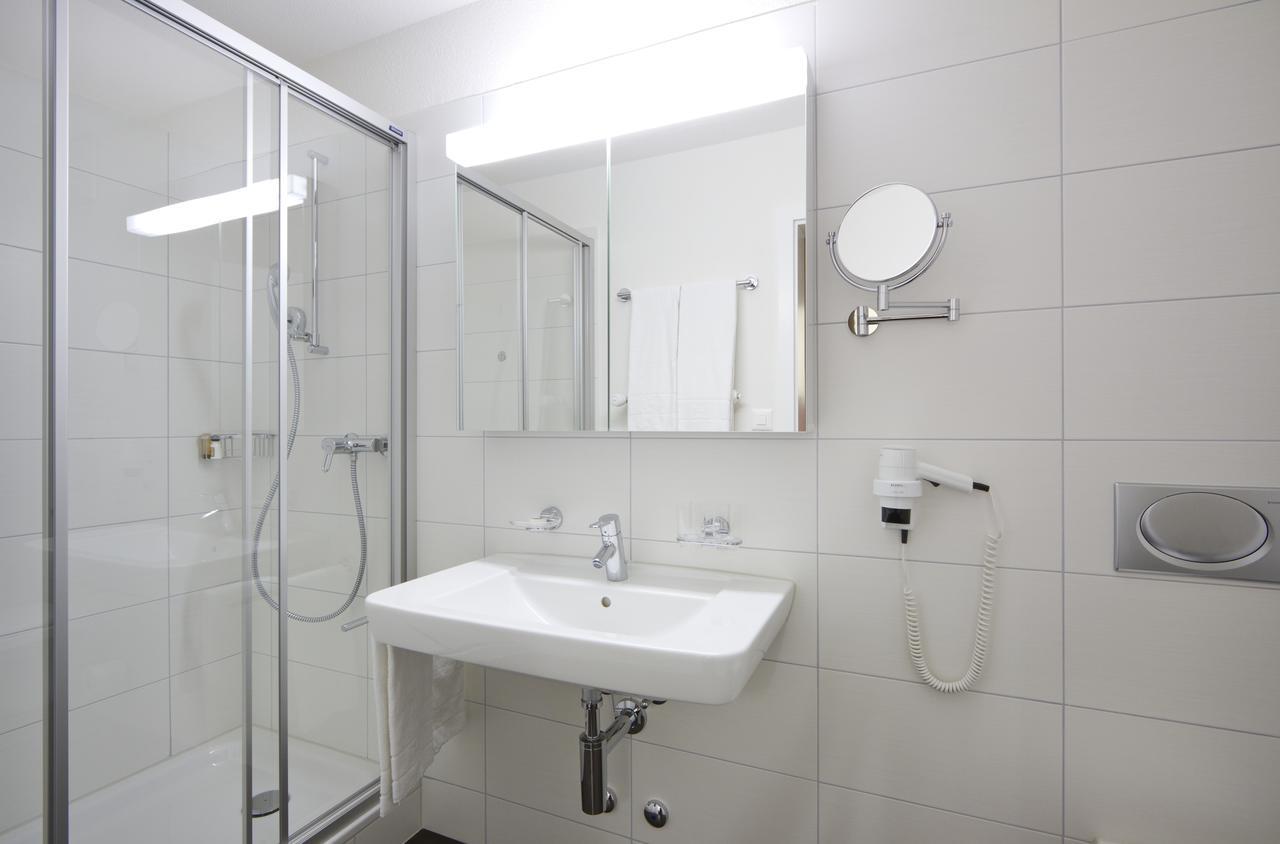 Central Apartments Davos Bagian luar foto