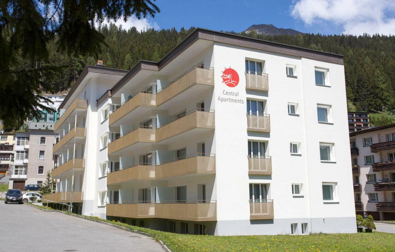 Central Apartments Davos Bagian luar foto