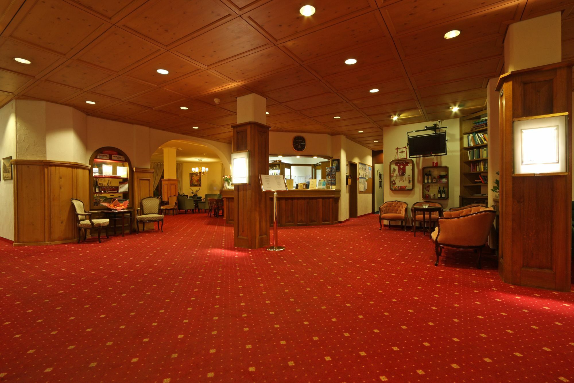 Central Apartments Davos Bagian luar foto