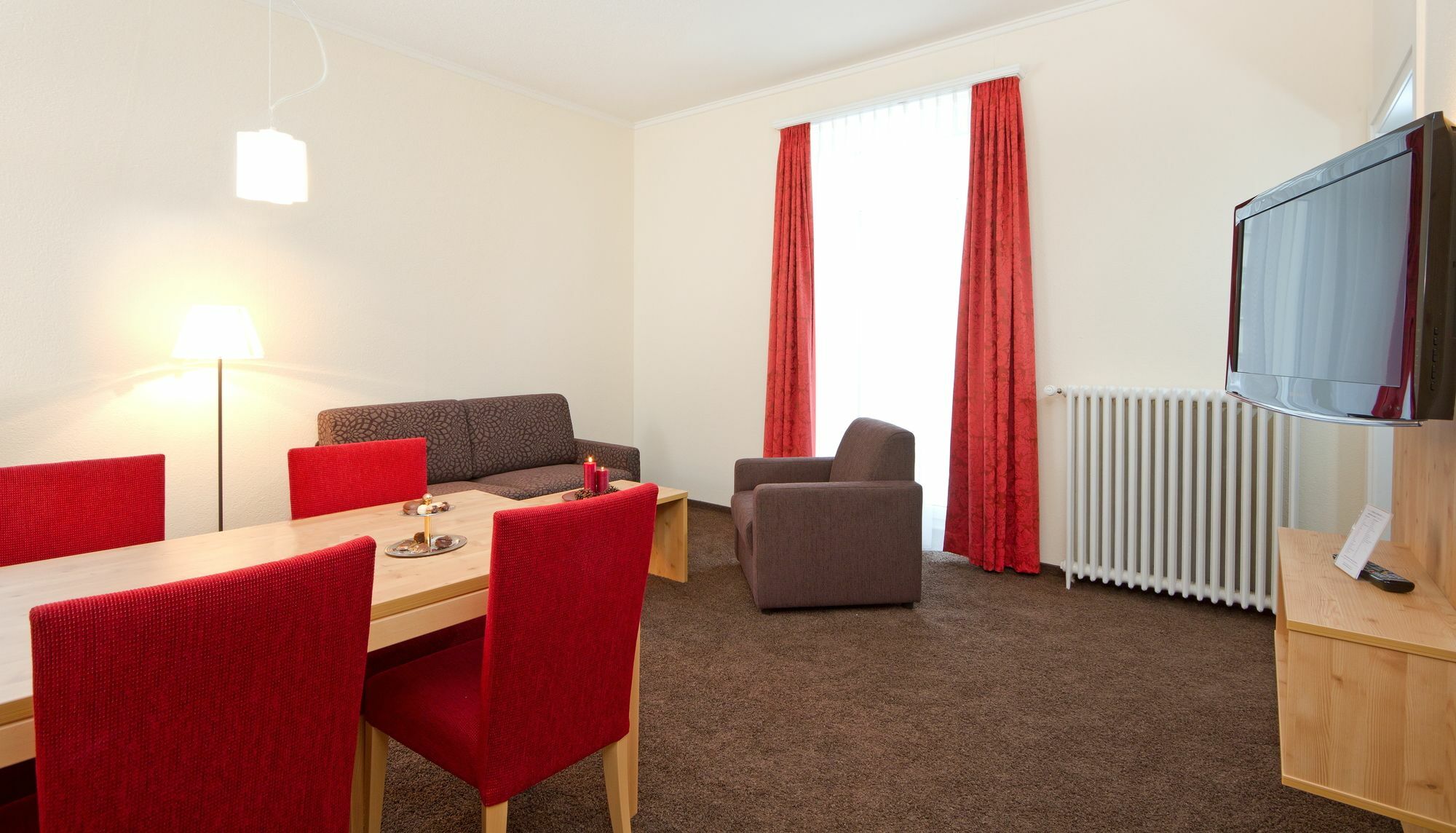 Central Apartments Davos Bagian luar foto