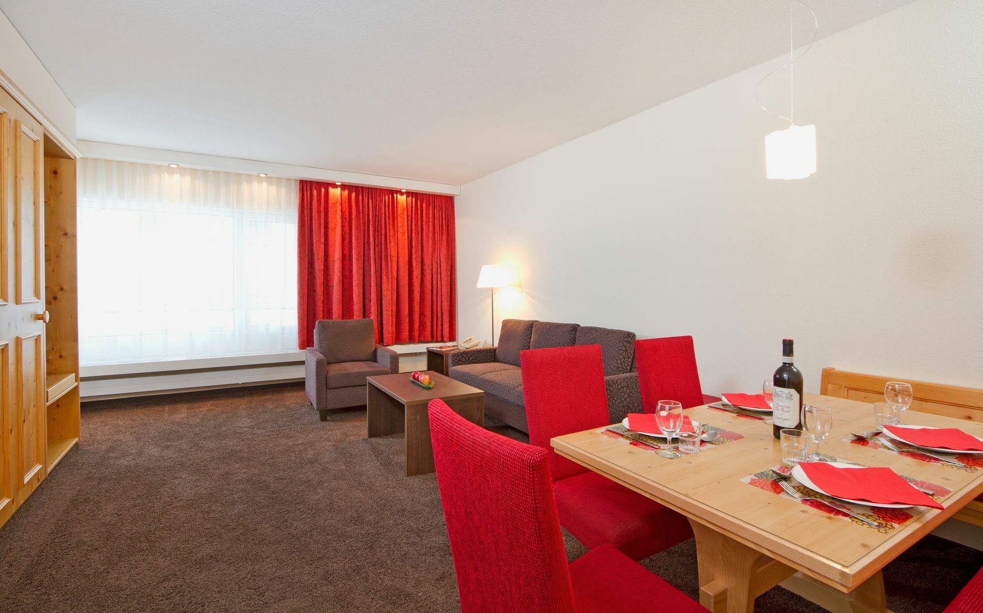 Central Apartments Davos Bagian luar foto